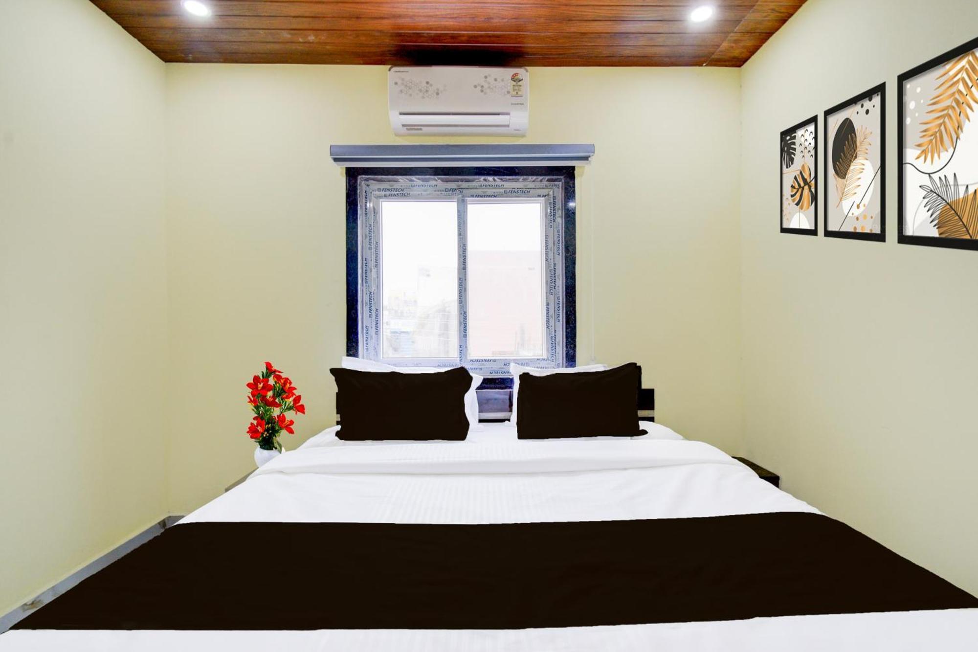Hotel Super Collection O Srisailam Highway à Shamshabad Extérieur photo