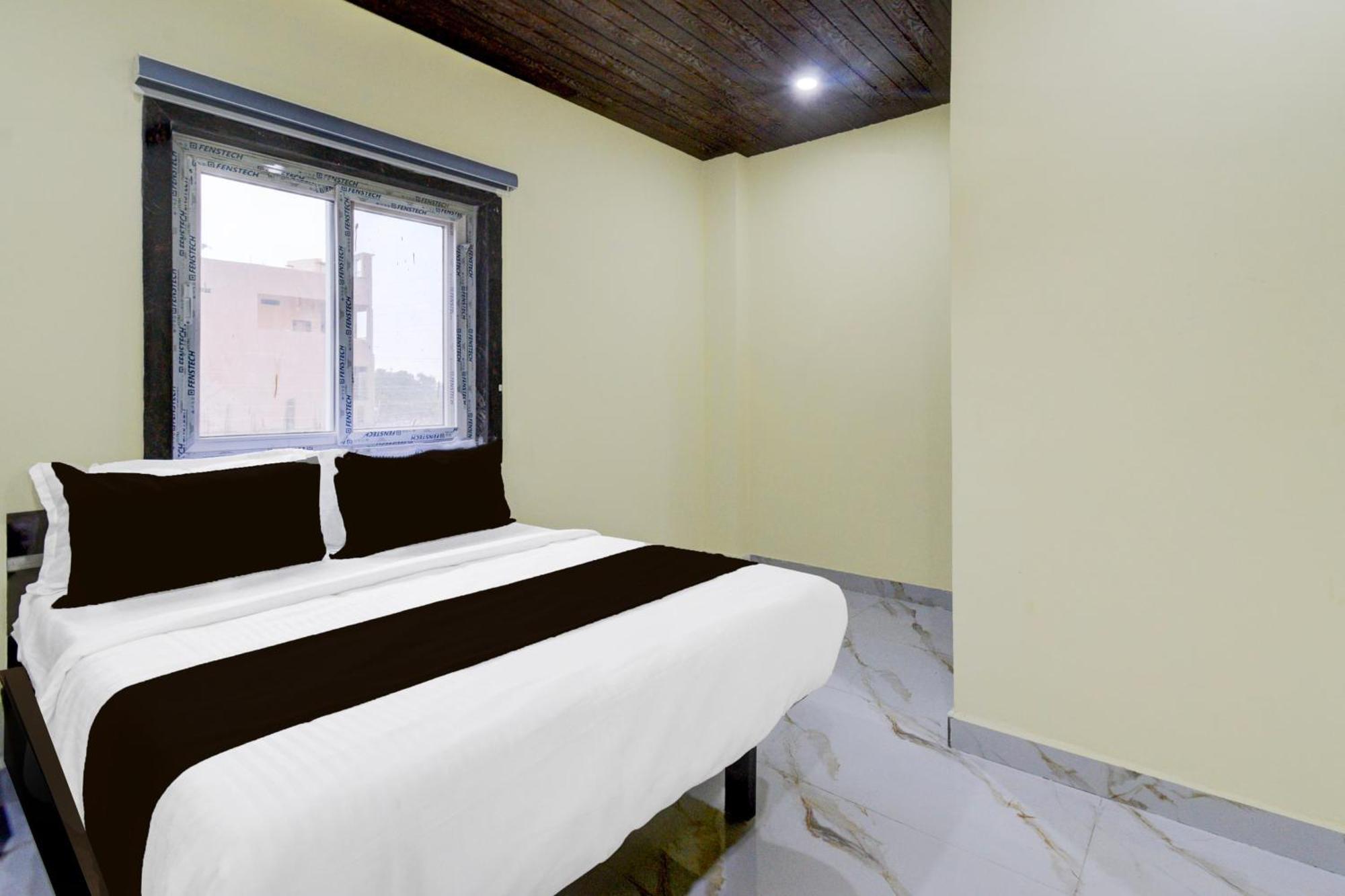 Hotel Super Collection O Srisailam Highway à Shamshabad Extérieur photo
